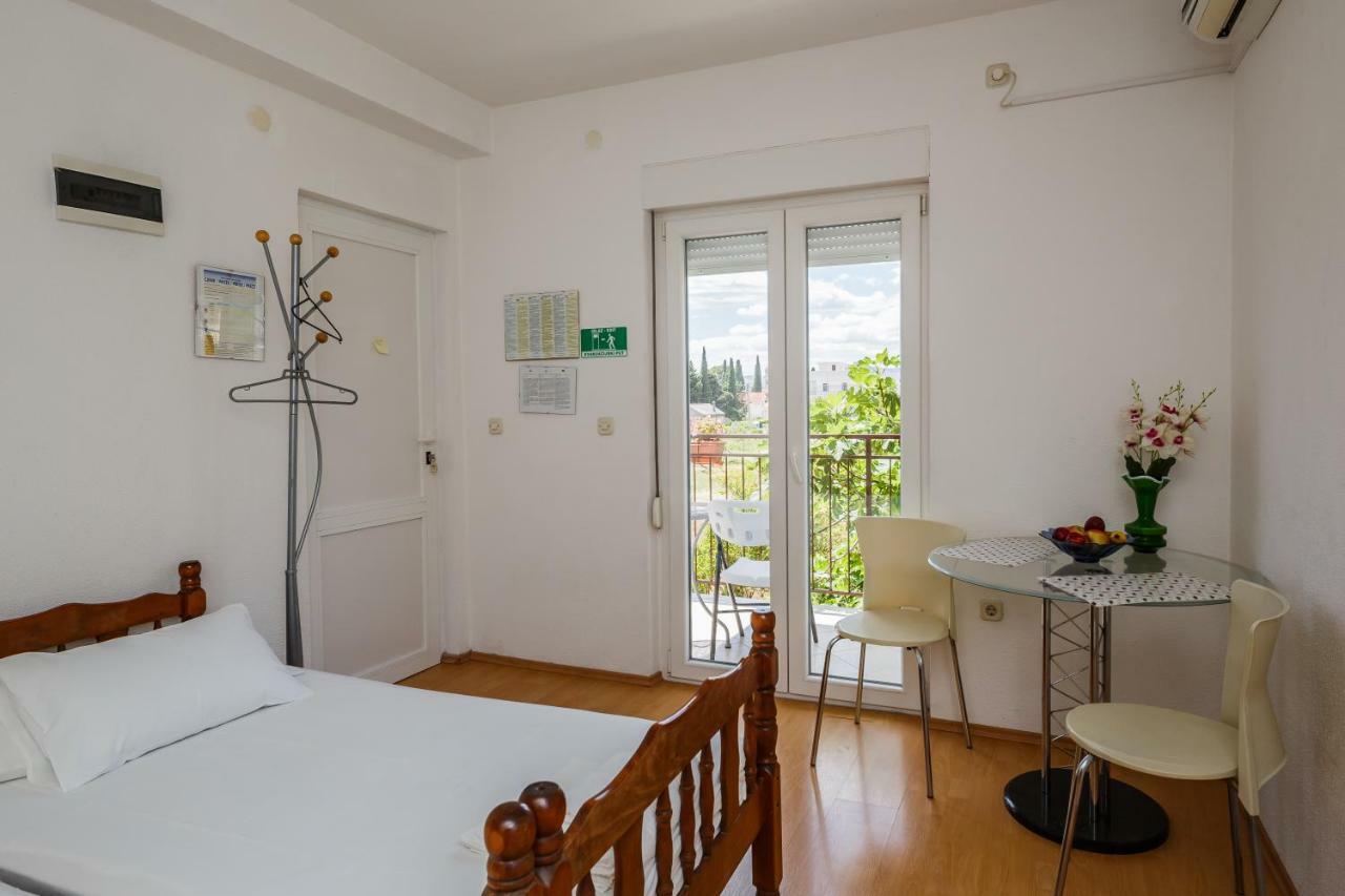 Kaštela Apartments Mila מראה חיצוני תמונה